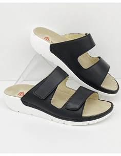 BERKEMANN WINONA 01466-903...